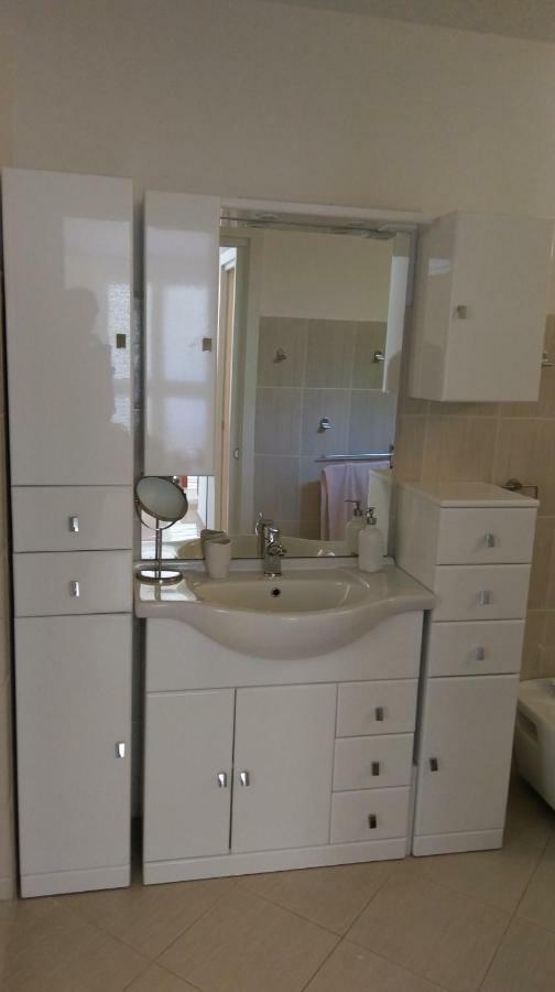 Tramuntana Holiday Home Porozina Esterno foto