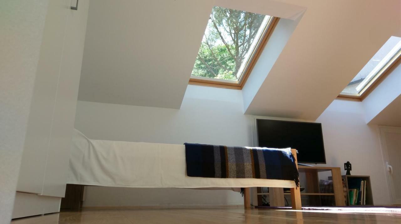 Tramuntana Holiday Home Porozina Esterno foto