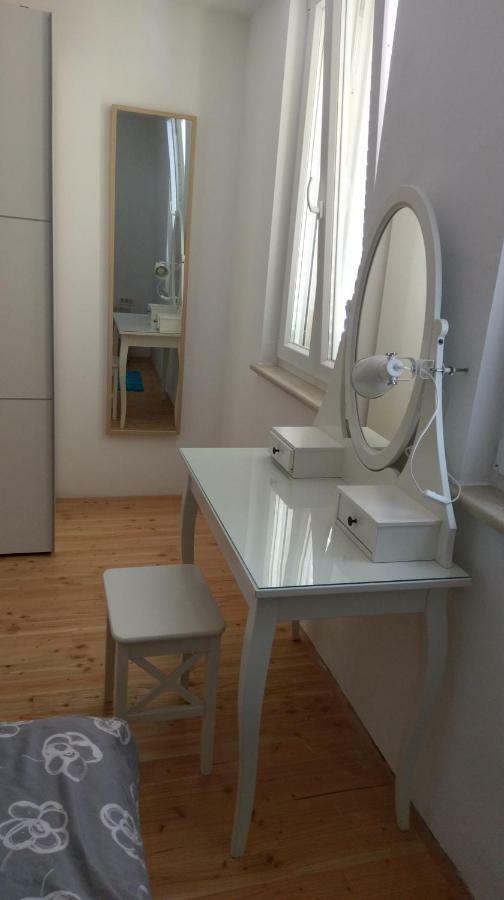 Tramuntana Holiday Home Porozina Esterno foto